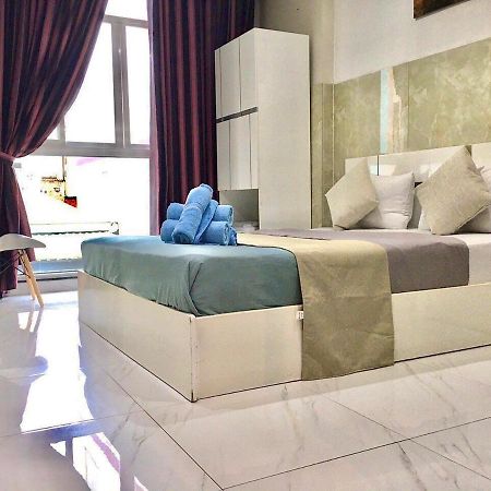Saigon Cozy Hotel "241 Pham Ngu Lao Street" مدينة هوشي منه المظهر الخارجي الصورة